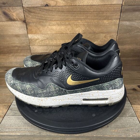 Nike Black and Gold Athletic Shoes - Picture 3 of 12